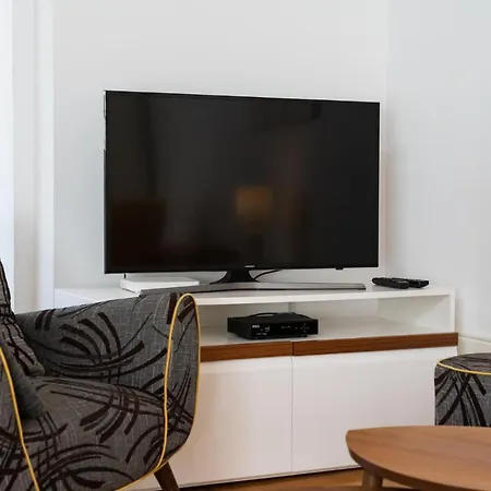Belleville Apartment Porto