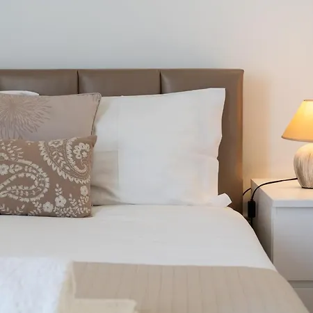 Belleville Apartment